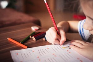 kindergarten-preschool-child-care-drawing-activity-picjumbo-com